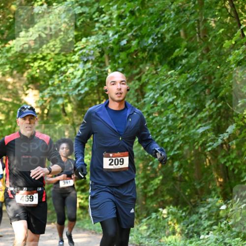 06.10.2024 - Bramfelder Halbmarathon 2024 Dr. Thomas Lammeyer http://msf.ph/oto/7335140 06.10.2024 09:54:09 Laufen 469, 391, 209 meine-sportfotos.de