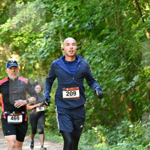 06.10.2024 - Bramfelder Halbmarathon 2024 Dr. Thomas Lammeyer http://msf.ph/oto/7335141 06.10.2024 09:54:09 Laufen 23, 3, 469, 209 meine-sportfotos.de