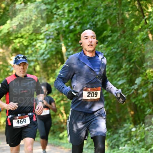 06.10.2024 - Bramfelder Halbmarathon 2024 Dr. Thomas Lammeyer http://msf.ph/oto/7335142 06.10.2024 09:54:09 Laufen 209, 469 meine-sportfotos.de