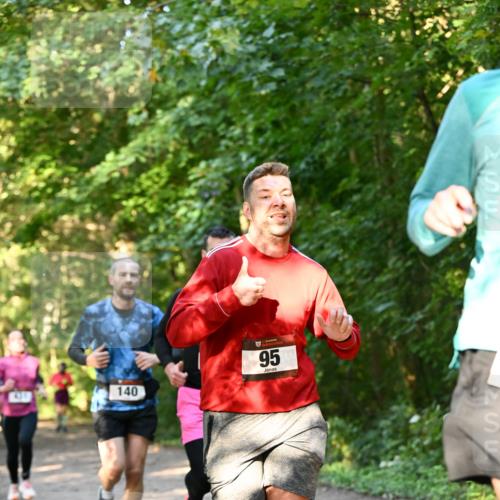 06.10.2024 - Bramfelder Halbmarathon 2024 Dr. Thomas Lammeyer http://msf.ph/oto/7335182 06.10.2024 09:54:18 Laufen 140, 95 meine-sportfotos.de