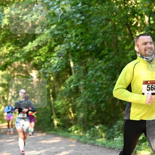 06.10.2024 - Bramfelder Halbmarathon 2024 Dr. Thomas Lammeyer http://msf.ph/oto/7335205 06.10.2024 09:54:22 Laufen 568, 20 meine-sportfotos.de