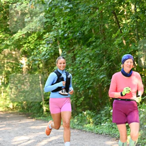 06.10.2024 - Bramfelder Halbmarathon 2024 Dr. Thomas Lammeyer http://msf.ph/oto/7335228 06.10.2024 09:54:28 Laufen 414 meine-sportfotos.de