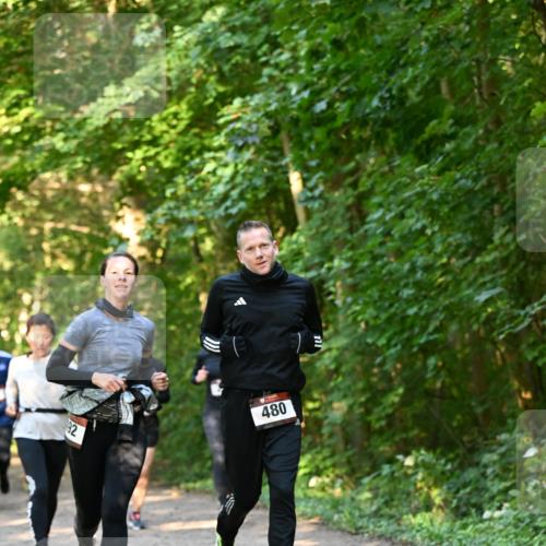 06.10.2024 - Bramfelder Halbmarathon 2024 Dr. Thomas Lammeyer http://msf.ph/oto/7335245 06.10.2024 09:54:39 Laufen 92, 480 meine-sportfotos.de