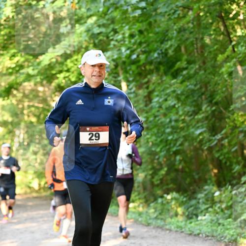 06.10.2024 - Bramfelder Halbmarathon 2024 Dr. Thomas Lammeyer http://msf.ph/oto/7335267 06.10.2024 09:54:43 Laufen 33, 29, 225 meine-sportfotos.de