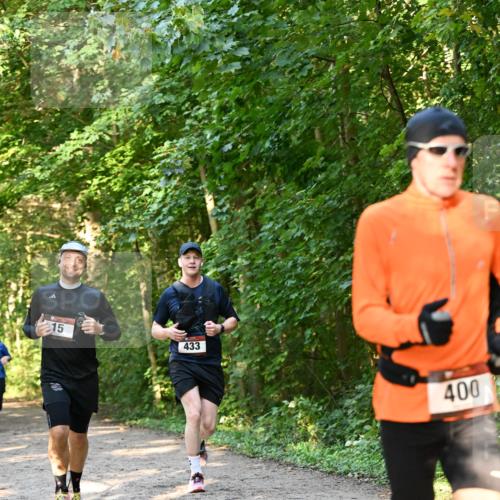 06.10.2024 - Bramfelder Halbmarathon 2024 Dr. Thomas Lammeyer http://msf.ph/oto/7335280 06.10.2024 09:54:46 Laufen 15, 433, 400 meine-sportfotos.de