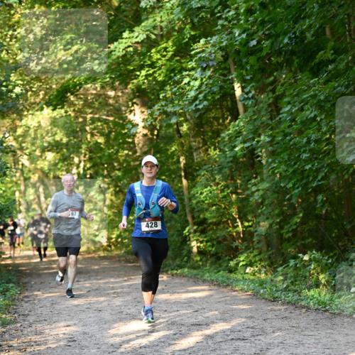 06.10.2024 - Bramfelder Halbmarathon 2024 Dr. Thomas Lammeyer http://msf.ph/oto/7335291 06.10.2024 09:54:50 Laufen 67, 428 meine-sportfotos.de