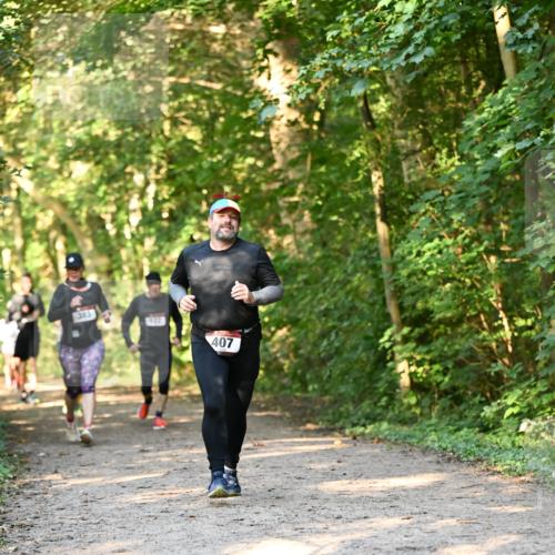 06.10.2024 - Bramfelder Halbmarathon 2024 Dr. Thomas Lammeyer http://msf.ph/oto/7335331 06.10.2024 09:54:58 Laufen 383, 407 meine-sportfotos.de