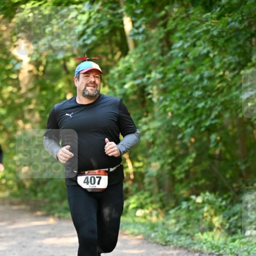 06.10.2024 - Bramfelder Halbmarathon 2024 Dr. Thomas Lammeyer http://msf.ph/oto/7335347 06.10.2024 09:55:00 Laufen 407 meine-sportfotos.de