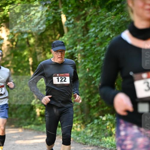 06.10.2024 - Bramfelder Halbmarathon 2024 Dr. Thomas Lammeyer http://msf.ph/oto/7335368 06.10.2024 09:55:04 Laufen 27, 122, 3 meine-sportfotos.de