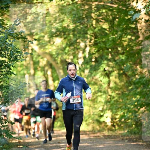 06.10.2024 - Bramfelder Halbmarathon 2024 Dr. Thomas Lammeyer http://msf.ph/oto/7335407 06.10.2024 09:55:15 Laufen 398 meine-sportfotos.de