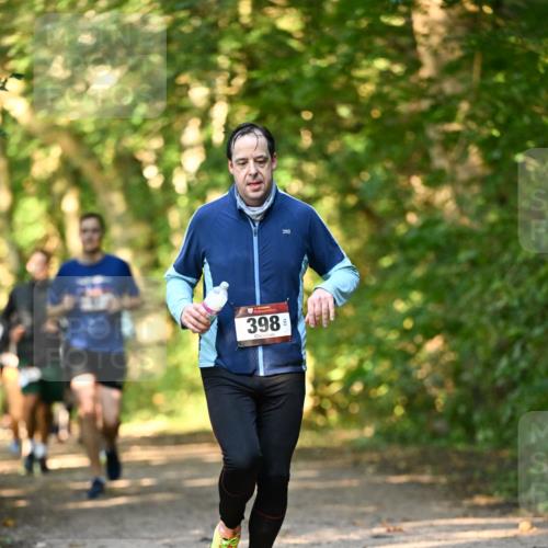 06.10.2024 - Bramfelder Halbmarathon 2024 Dr. Thomas Lammeyer http://msf.ph/oto/7335419 06.10.2024 09:55:17 Laufen 398 meine-sportfotos.de