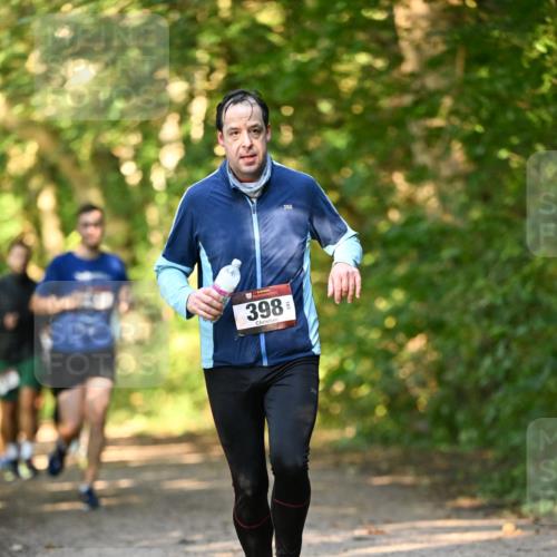 06.10.2024 - Bramfelder Halbmarathon 2024 Dr. Thomas Lammeyer http://msf.ph/oto/7335422 06.10.2024 09:55:17 Laufen 398 meine-sportfotos.de