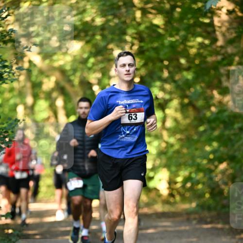 06.10.2024 - Bramfelder Halbmarathon 2024 Dr. Thomas Lammeyer http://msf.ph/oto/7335434 06.10.2024 09:55:21 Laufen 63 meine-sportfotos.de