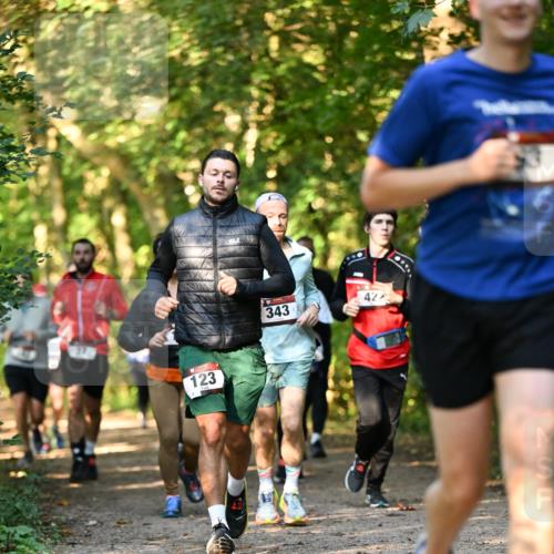 06.10.2024 - Bramfelder Halbmarathon 2024 Dr. Thomas Lammeyer http://msf.ph/oto/7335445 06.10.2024 09:55:23 Laufen 123, 343, 42 meine-sportfotos.de