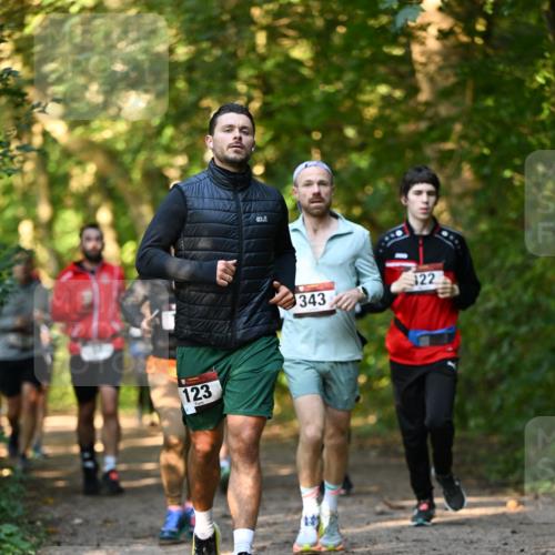 06.10.2024 - Bramfelder Halbmarathon 2024 Dr. Thomas Lammeyer http://msf.ph/oto/7335453 06.10.2024 09:55:24 Laufen 123, 343, 122 meine-sportfotos.de