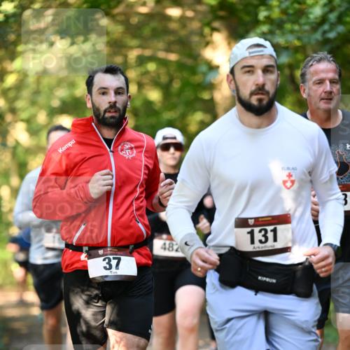 06.10.2024 - Bramfelder Halbmarathon 2024 Dr. Thomas Lammeyer http://msf.ph/oto/7335488 06.10.2024 09:55:31 Laufen 37, 482, 131, 3 meine-sportfotos.de