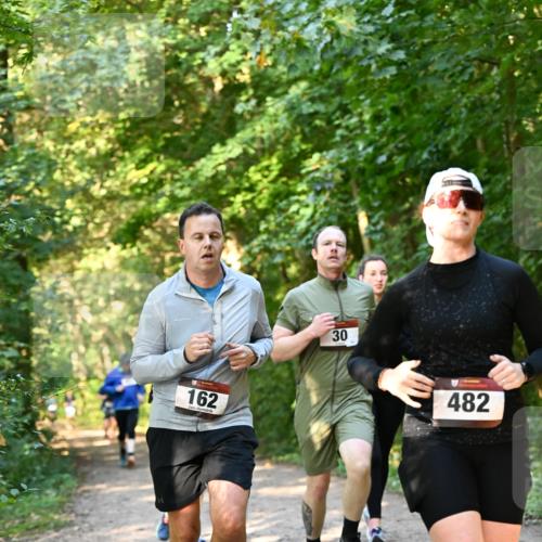 06.10.2024 - Bramfelder Halbmarathon 2024 Dr. Thomas Lammeyer http://msf.ph/oto/7335504 06.10.2024 09:55:34 Laufen 162, 30, 482 meine-sportfotos.de