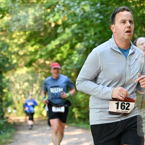 06.10.2024 - Bramfelder Halbmarathon 2024 Dr. Thomas Lammeyer http://msf.ph/oto/7335510 06.10.2024 09:55:35 Laufen 162 meine-sportfotos.de