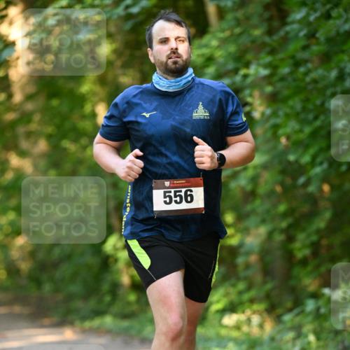 06.10.2024 - Bramfelder Halbmarathon 2024 Dr. Thomas Lammeyer http://msf.ph/oto/7335558 06.10.2024 09:55:44 Laufen 556 meine-sportfotos.de