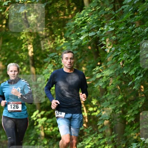 06.10.2024 - Bramfelder Halbmarathon 2024 Dr. Thomas Lammeyer http://msf.ph/oto/7335563 06.10.2024 09:55:55 Laufen 126, 124 meine-sportfotos.de
