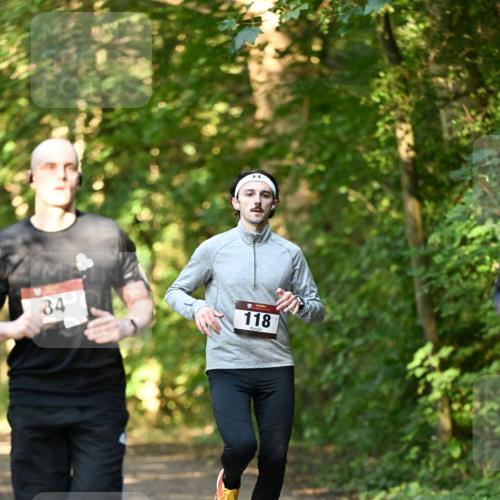 06.10.2024 - Bramfelder Halbmarathon 2024 Dr. Thomas Lammeyer http://msf.ph/oto/7335571 06.10.2024 09:55:57 Laufen 34, 118 meine-sportfotos.de