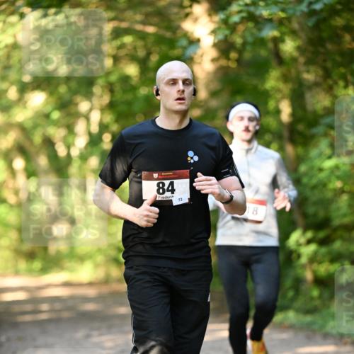06.10.2024 - Bramfelder Halbmarathon 2024 Dr. Thomas Lammeyer http://msf.ph/oto/7335574 06.10.2024 09:55:58 Laufen 33, 84, 72, 18 meine-sportfotos.de