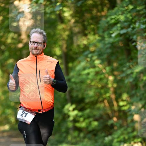06.10.2024 - Bramfelder Halbmarathon 2024 Dr. Thomas Lammeyer http://msf.ph/oto/7335646 06.10.2024 09:57:07 Laufen 21 meine-sportfotos.de