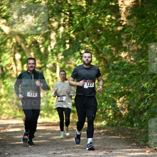 06.10.2024 - Bramfelder Halbmarathon 2024 Dr. Thomas Lammeyer http://msf.ph/oto/7335680 06.10.2024 09:57:20 Laufen 129, 25, 127 meine-sportfotos.de