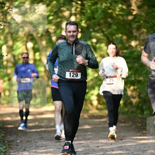 06.10.2024 - Bramfelder Halbmarathon 2024 Dr. Thomas Lammeyer http://msf.ph/oto/7335698 06.10.2024 09:57:23 Laufen 129, 25 meine-sportfotos.de
