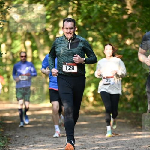 06.10.2024 - Bramfelder Halbmarathon 2024 Dr. Thomas Lammeyer http://msf.ph/oto/7335699 06.10.2024 09:57:23 Laufen 129, 25 meine-sportfotos.de