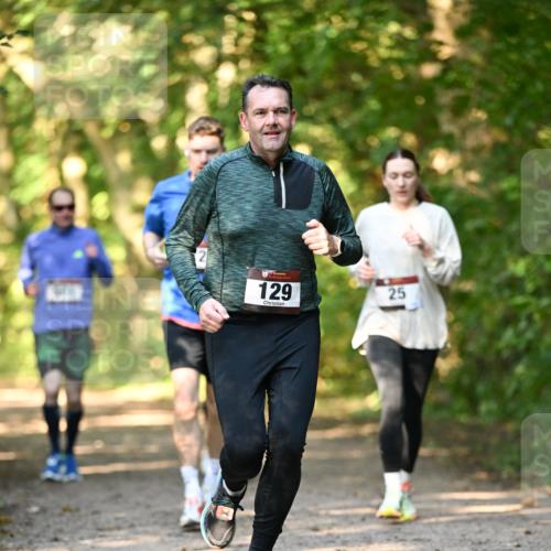 06.10.2024 - Bramfelder Halbmarathon 2024 Dr. Thomas Lammeyer http://msf.ph/oto/7335703 06.10.2024 09:57:23 Laufen 129, 25 meine-sportfotos.de