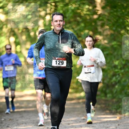 06.10.2024 - Bramfelder Halbmarathon 2024 Dr. Thomas Lammeyer http://msf.ph/oto/7335704 06.10.2024 09:57:24 Laufen 129, 25 meine-sportfotos.de