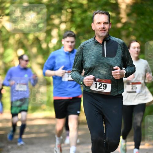 06.10.2024 - Bramfelder Halbmarathon 2024 Dr. Thomas Lammeyer http://msf.ph/oto/7335712 06.10.2024 09:57:25 Laufen 129, 21 meine-sportfotos.de