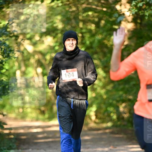 06.10.2024 - Bramfelder Halbmarathon 2024 Dr. Thomas Lammeyer http://msf.ph/oto/7335755 06.10.2024 09:57:41 Laufen 194 meine-sportfotos.de