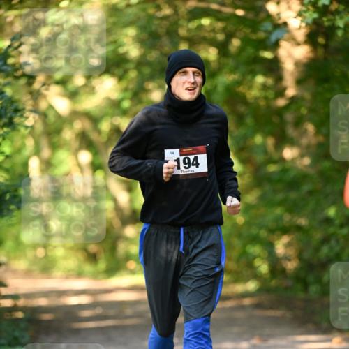06.10.2024 - Bramfelder Halbmarathon 2024 Dr. Thomas Lammeyer http://msf.ph/oto/7335758 06.10.2024 09:57:42 Laufen 14, 194 meine-sportfotos.de