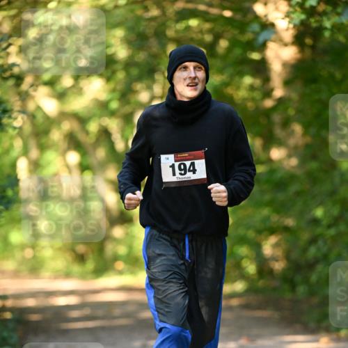 06.10.2024 - Bramfelder Halbmarathon 2024 Dr. Thomas Lammeyer http://msf.ph/oto/7335760 06.10.2024 09:57:42 Laufen 14, 194 meine-sportfotos.de