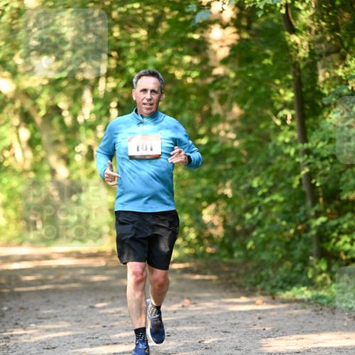 06.10.2024 - Bramfelder Halbmarathon 2024 Dr. Thomas Lammeyer http://msf.ph/oto/7335795 06.10.2024 09:59:06 Laufen  meine-sportfotos.de