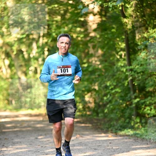 06.10.2024 - Bramfelder Halbmarathon 2024 Dr. Thomas Lammeyer http://msf.ph/oto/7335796 06.10.2024 09:59:06 Laufen 101 meine-sportfotos.de