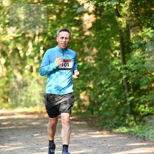 06.10.2024 - Bramfelder Halbmarathon 2024 Dr. Thomas Lammeyer http://msf.ph/oto/7335797 06.10.2024 09:59:06 Laufen 101 meine-sportfotos.de