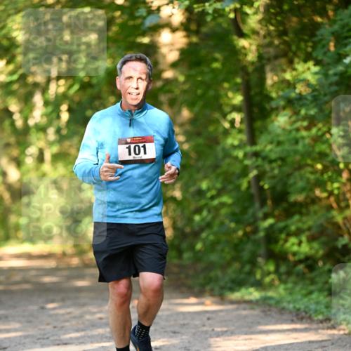 06.10.2024 - Bramfelder Halbmarathon 2024 Dr. Thomas Lammeyer http://msf.ph/oto/7335801 06.10.2024 09:59:07 Laufen 101 meine-sportfotos.de