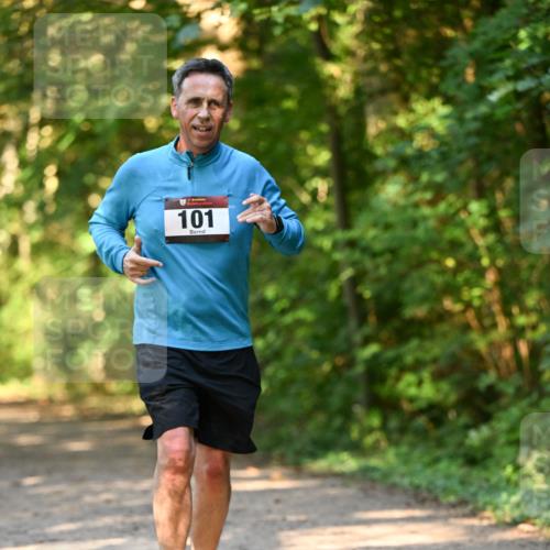 06.10.2024 - Bramfelder Halbmarathon 2024 Dr. Thomas Lammeyer http://msf.ph/oto/7335804 06.10.2024 09:59:07 Laufen 101 meine-sportfotos.de