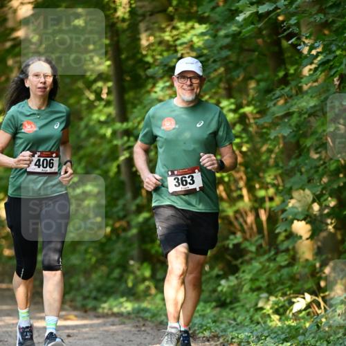 06.10.2024 - Bramfelder Halbmarathon 2024 Dr. Thomas Lammeyer http://msf.ph/oto/7335821 06.10.2024 09:59:29 Laufen 406, 363 meine-sportfotos.de