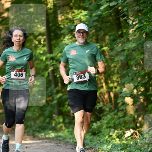 06.10.2024 - Bramfelder Halbmarathon 2024 Dr. Thomas Lammeyer http://msf.ph/oto/7335822 06.10.2024 09:59:29 Laufen 406, 363 meine-sportfotos.de