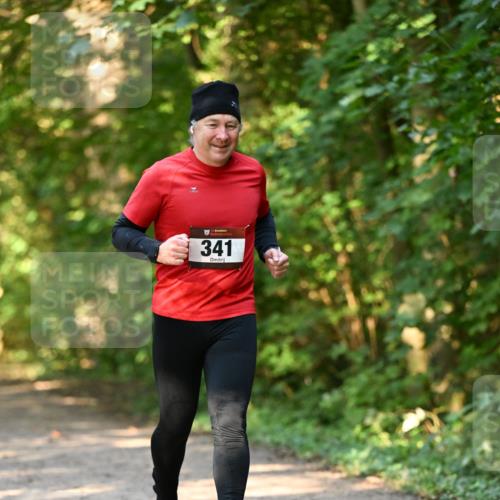 06.10.2024 - Bramfelder Halbmarathon 2024 Dr. Thomas Lammeyer http://msf.ph/oto/7335837 06.10.2024 09:59:33 Laufen 341 meine-sportfotos.de