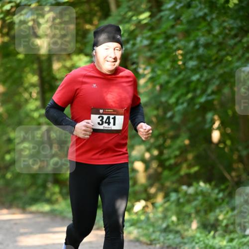 06.10.2024 - Bramfelder Halbmarathon 2024 Dr. Thomas Lammeyer http://msf.ph/oto/7335843 06.10.2024 09:59:34 Laufen 341 meine-sportfotos.de