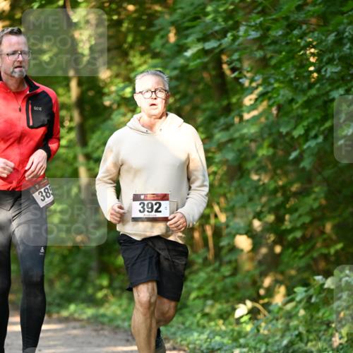 06.10.2024 - Bramfelder Halbmarathon 2024 Dr. Thomas Lammeyer http://msf.ph/oto/7335916 06.10.2024 10:00:42 Laufen 38, 392 meine-sportfotos.de