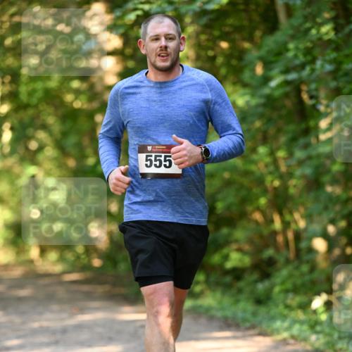06.10.2024 - Bramfelder Halbmarathon 2024 Dr. Thomas Lammeyer http://msf.ph/oto/7335934 06.10.2024 10:00:46 Laufen 555, 0 meine-sportfotos.de