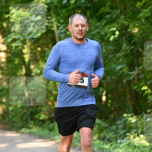06.10.2024 - Bramfelder Halbmarathon 2024 Dr. Thomas Lammeyer http://msf.ph/oto/7335942 06.10.2024 10:00:47 Laufen  meine-sportfotos.de