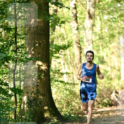 06.10.2024 - Bramfelder Halbmarathon 2024 Dr. Thomas Lammeyer http://msf.ph/oto/7335988 06.10.2024 10:06:03 Laufen 98 meine-sportfotos.de