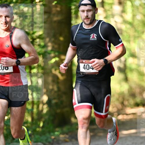06.10.2024 - Bramfelder Halbmarathon 2024 Dr. Thomas Lammeyer http://msf.ph/oto/7336034 06.10.2024 10:07:47 Laufen 200, 404 meine-sportfotos.de